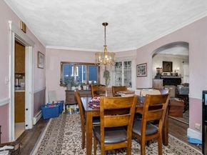 445 E Foster St, Melrose MA 02176