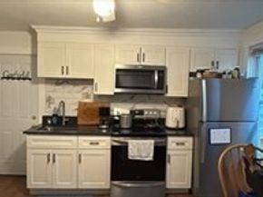 6 Rayner St, Blackstone MA 01504