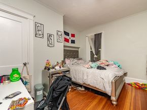 18 Santuit St, Boston MA 02124