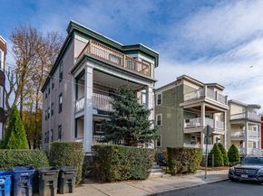 18 Santuit St, Boston MA 02124