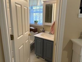 26 Jessica Cir 26, Pembroke MA 02359