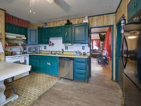 33 East St, Winchendon MA 01475