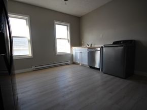 82 Green Hill Pkwy, Worcester MA 01605