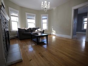 82 Green Hill Pkwy, Worcester MA 01605