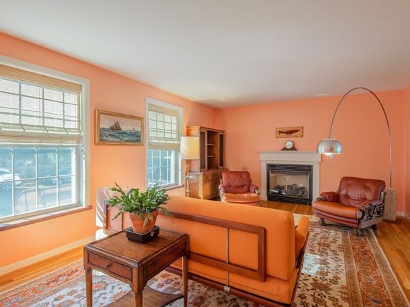 42 Gibson St, Medford MA 02155