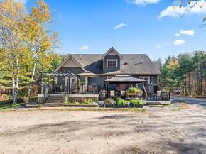 1082 Old Dana Rd, Barre MA 01005