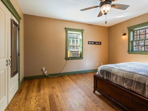 1082 Old Dana Rd, Barre MA 01005