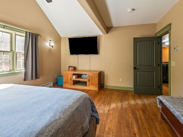 1082 Old Dana Rd, Barre MA 01005