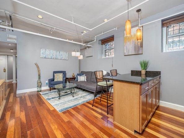 330 Dartmouth B1, Boston MA 02116