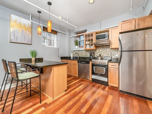 330 Dartmouth B1, Boston MA 02116