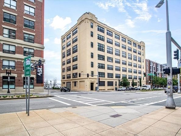 437 D St 2C, Boston MA 02127
