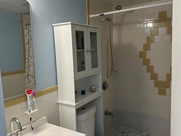 95 Nahant St 12, Lynn MA 01902