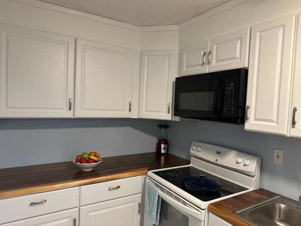 95 Nahant St 12, Lynn MA 01902