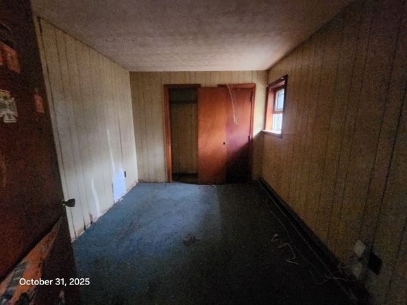 7 Pine Hill Rd, Grafton MA 01560