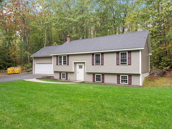 35 Hillside Dr, Winchendon MA 01475