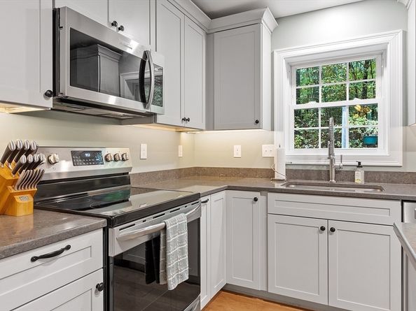 35 Hillside Dr, Winchendon MA 01475