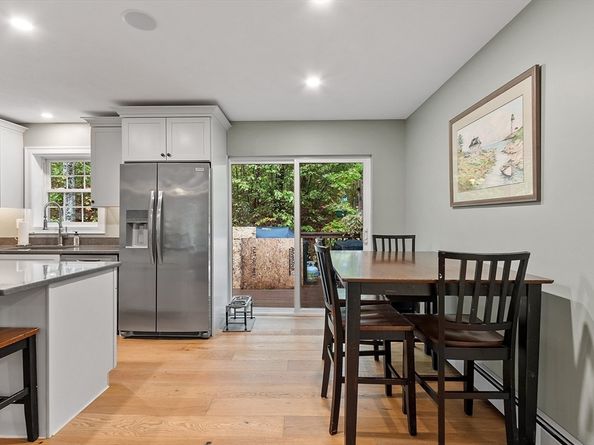 35 Hillside Dr, Winchendon MA 01475