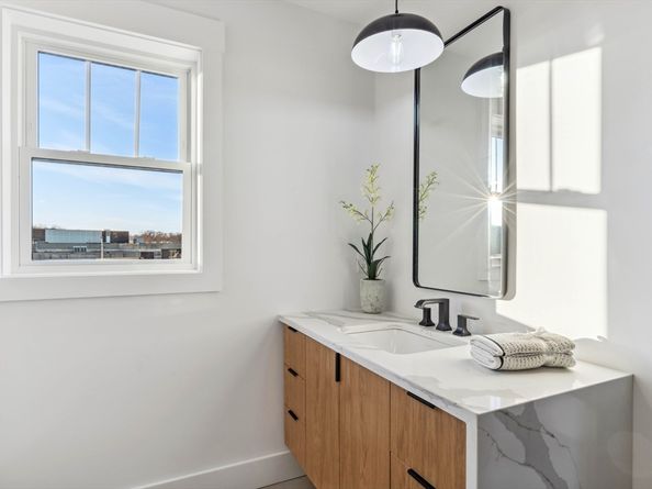 32 Birch Brook Road 22, Lynn MA 01905