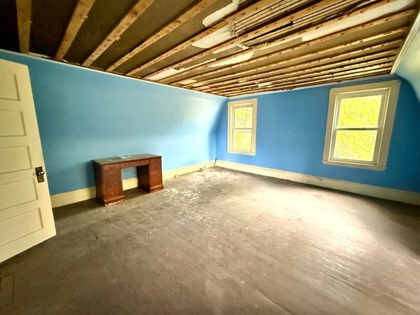 14 Royal St, Watertown MA 02472