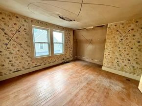 14 Royal St, Watertown MA 02472