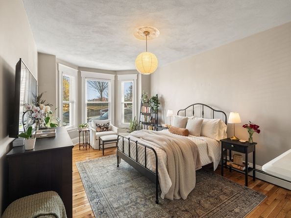 37 M St, Boston MA 02127