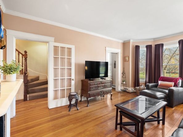 37 M St, Boston MA 02127