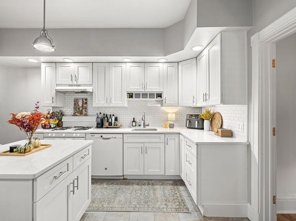 37 M St, Boston MA 02127