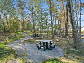 25 Salisbury Hill Blvd. 64, Worcester MA 01609