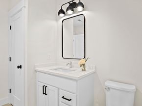 25 Salisbury Hill Blvd. 64, Worcester MA 01609