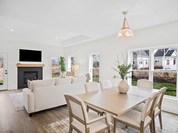 25 Salisbury Hill Blvd. 64, Worcester MA 01609