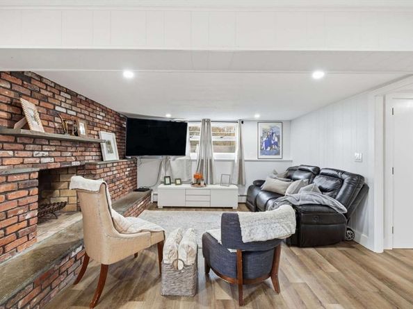 502 Hosmer St, Marlborough MA 01752