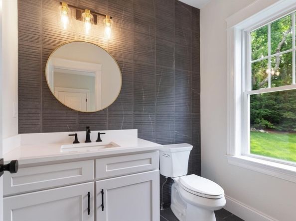 31 Wilson St, Medford MA 02155