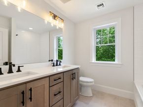 31 Wilson St, Medford MA 02155