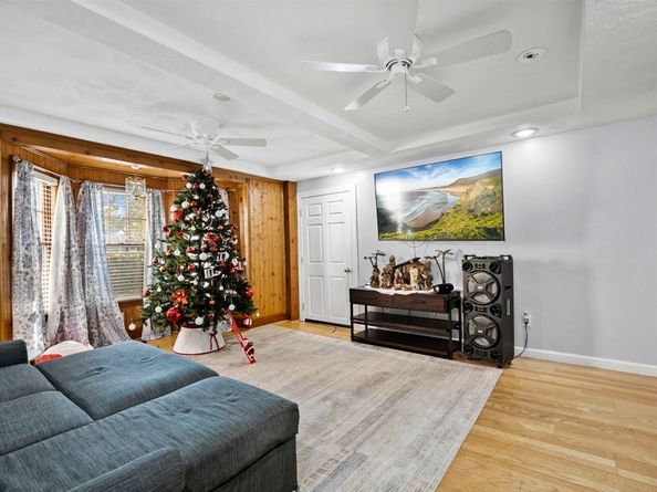 115 W Main St, Marlborough MA 01752