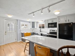 115 W Main St, Marlborough MA 01752