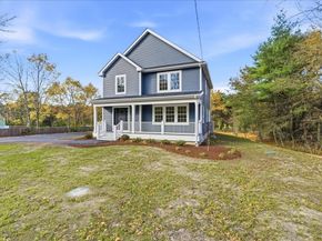 135 Plymouth, Carver MA 02330