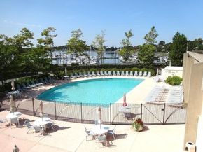 73 Broad Reach M21C, Weymouth MA 02191