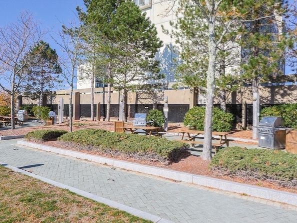 73 Broad Reach M21C, Weymouth MA 02191