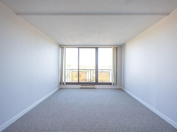 73 Broad Reach M21C, Weymouth MA 02191