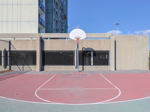 73 Broad Reach M21C, Weymouth MA 02191