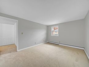 88 Kingston St 88, North Andover MA 01845