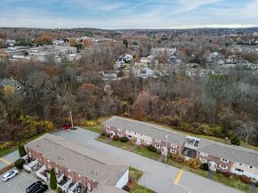 88 Kingston St 88, North Andover MA 01845
