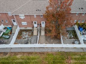 88 Kingston St 88, North Andover MA 01845