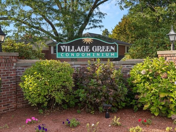 88 Kingston St 88, North Andover MA 01845