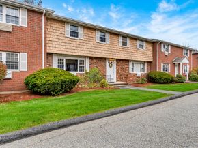 88 Kingston St 88, North Andover MA 01845