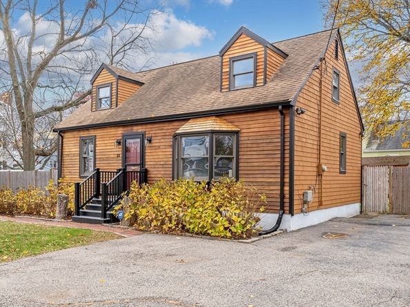 23 Yale Rd, Arlington MA 02474