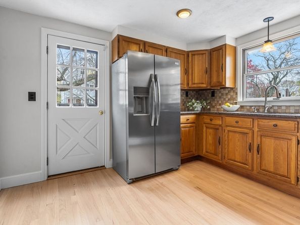 23 Yale Rd, Arlington MA 02474