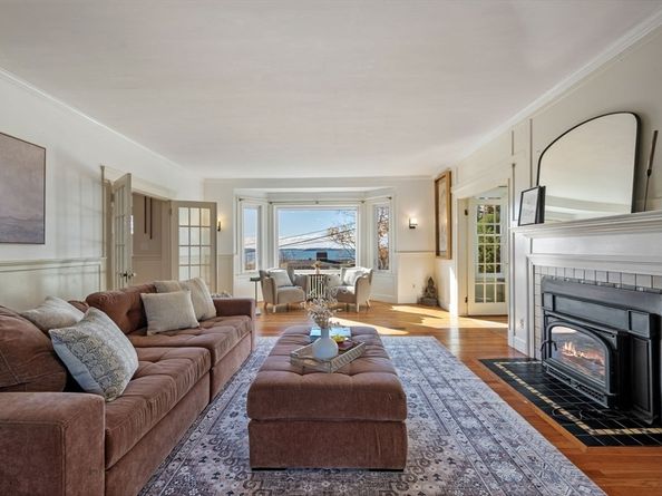 21 Bay View Drive, Swampscott MA 01907