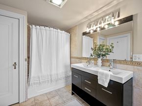 21 Bay View Drive, Swampscott MA 01907