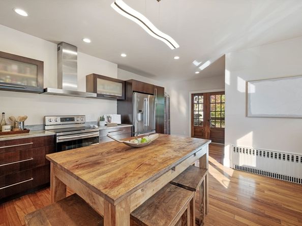 21 Bay View Drive, Swampscott MA 01907